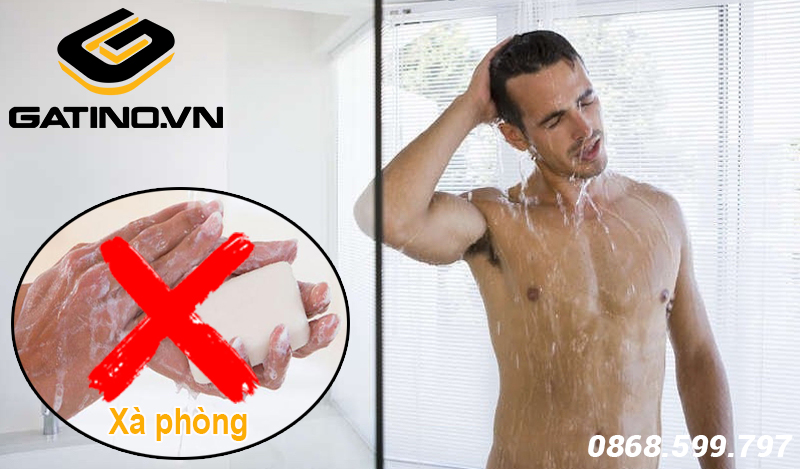 Tuyệt đối không sử dụng xà phòng tắm để vệ sinh vùng kín ở nam giới